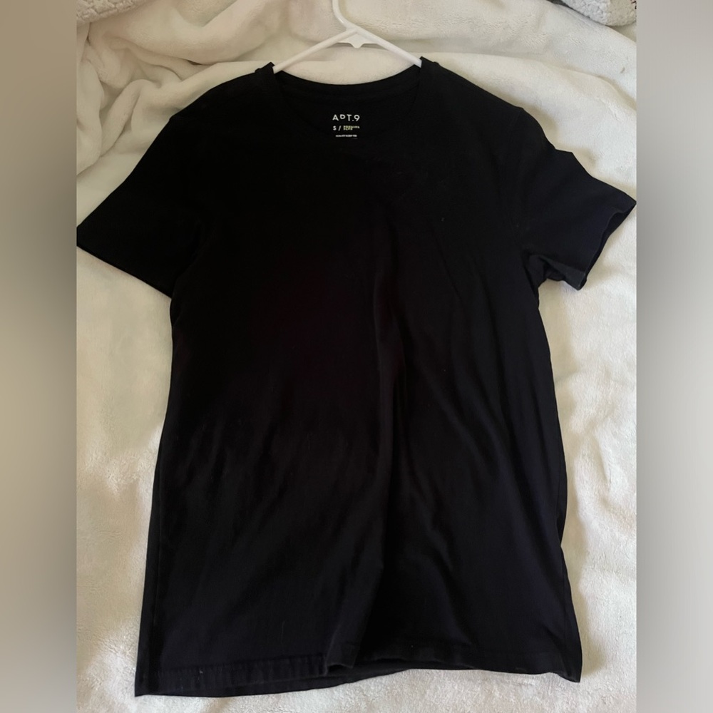APT 9 basic tee
